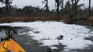 Snow drift, Floating bottom